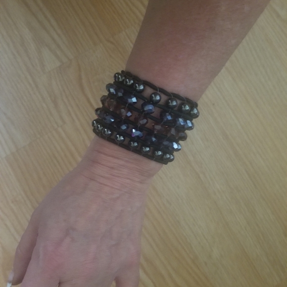 Cool cuffs - Picture 2 of 4